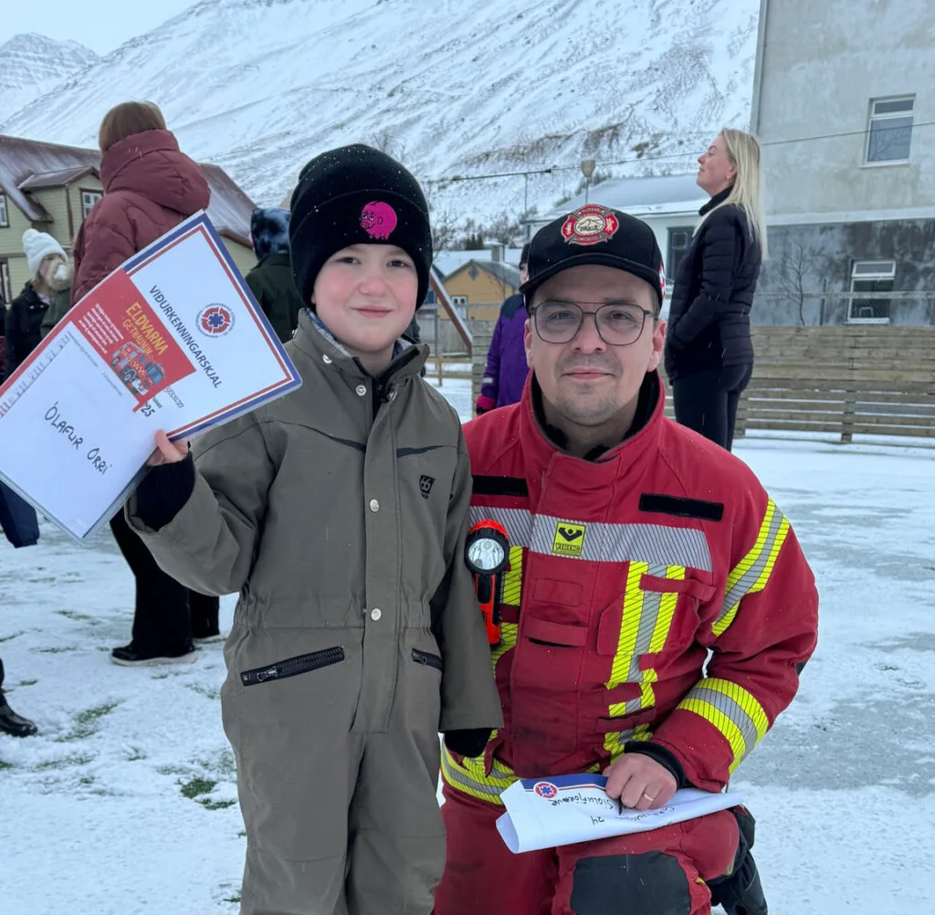 Myndir: Rýmingaræfing í Grunnaskólunum, vel heppnuð á Siglufirði og Ólafsfirði