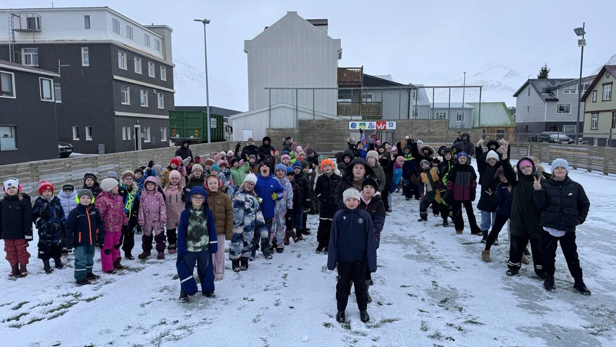 Myndir: Rýmingaræfing í Grunnaskólunum, vel heppnuð á Siglufirði og Ólafsfirði