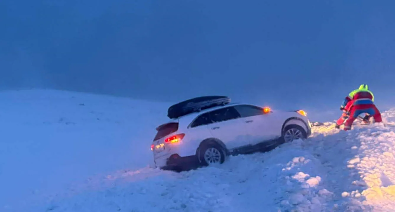 Daníel þakkar björgunarsveitinni Strákum fyrir aðstoðina