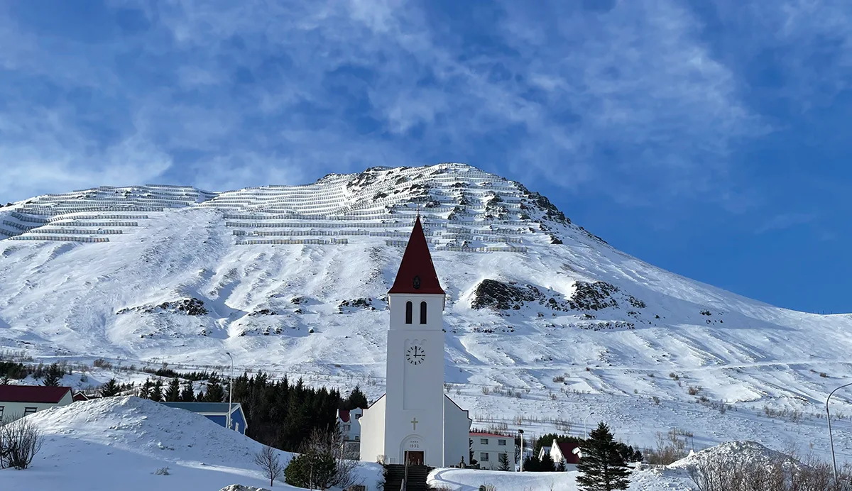 Meðlimum þjóðkirkjunnar fjölgar lítillega